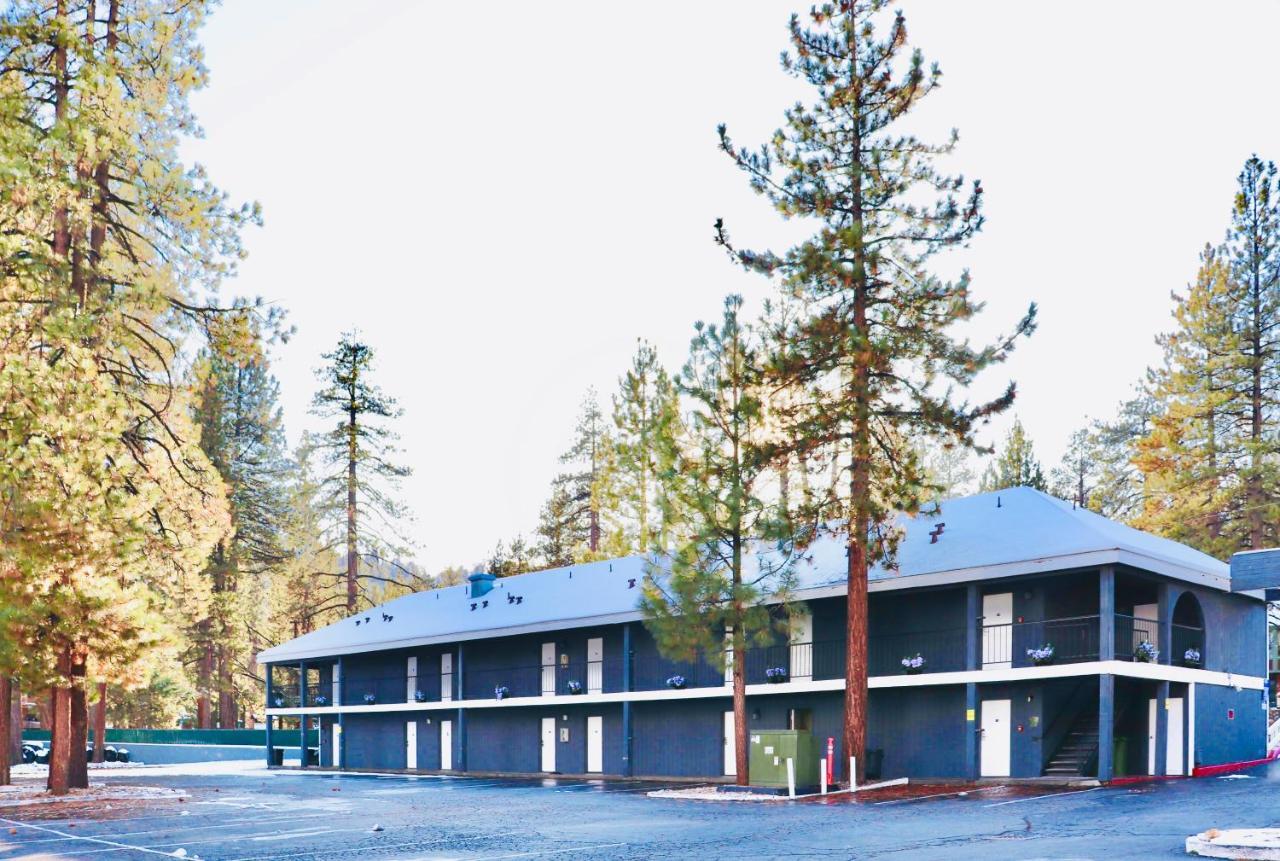 Travelodge By Wyndham Big Bear Lake Ca Luaran gambar